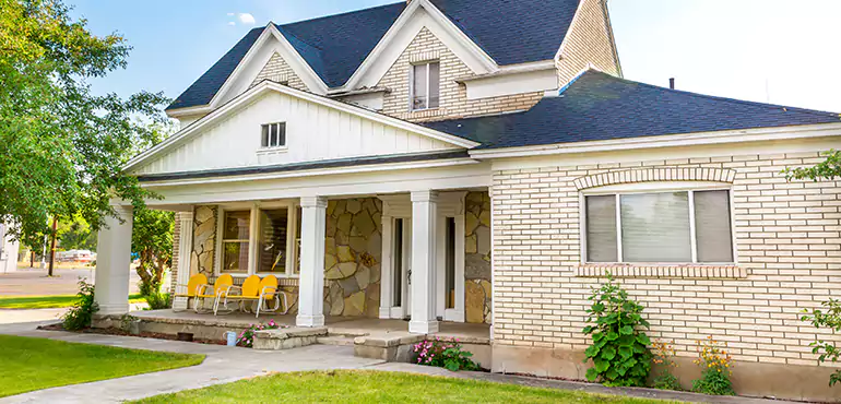 Why Homeowners in Meadow Lakes Sell Their Houses After Losing a Job – And How We Can Help