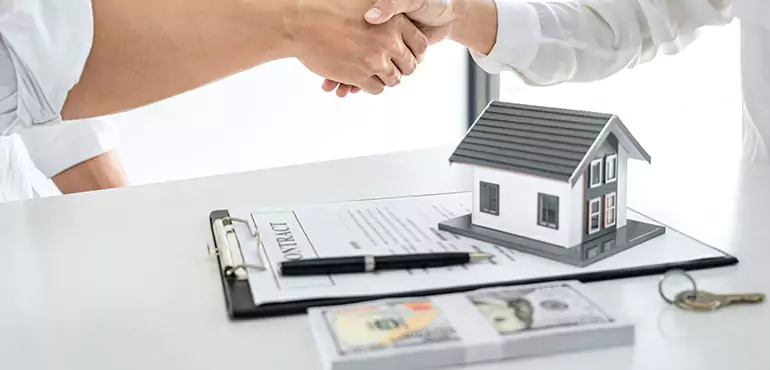 Why Choose Alaska Home Buyers to Buy Your Home Off Market On Cash in Alaska, AK?