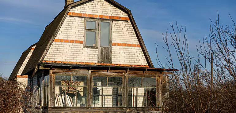 Types of Houses We Buy Without Repairs in Juneau, AK